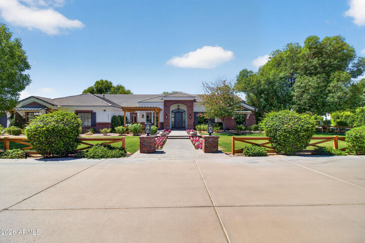 Property Photo:  2677 E Queen Creek Road  AZ 85297 