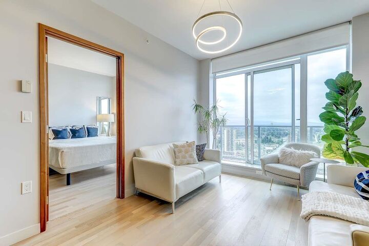 Property Photo: 13495 Central Avenue 3904 BC V3T 0K2