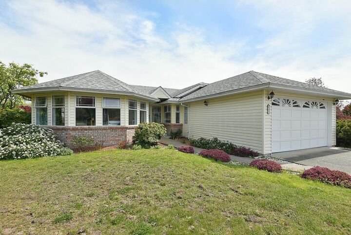 Property Photo: 502 Eaglecrest Drive BC V0N 1V8