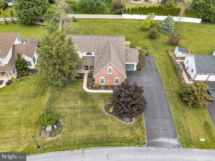 Property Photo:  38 Mayberry Lane  PA 17050 