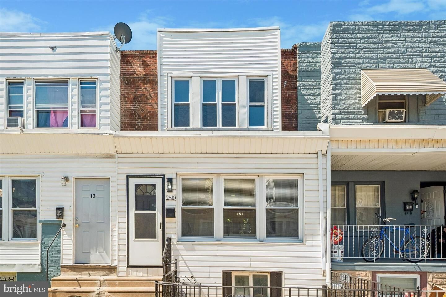Property Photo:  2510 S Carroll Street  PA 19142 