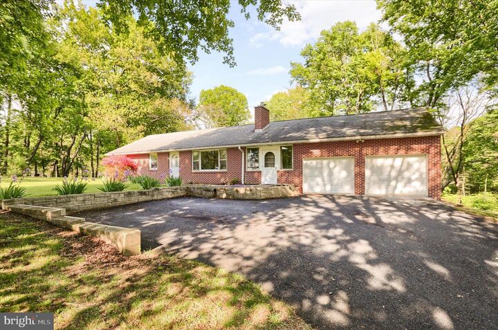 Property Photo:  1401 La Carr Lane  PA 17018 