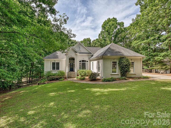 Property Photo: 15001 Majestic Oak Drive NC 28278