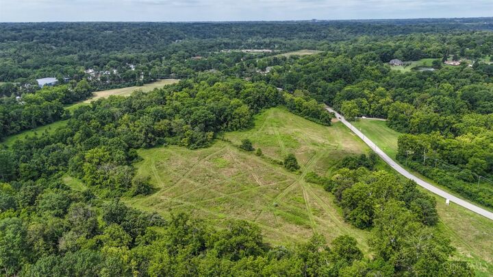 Property Photo:  8 Trailside Estates  OH 45140 