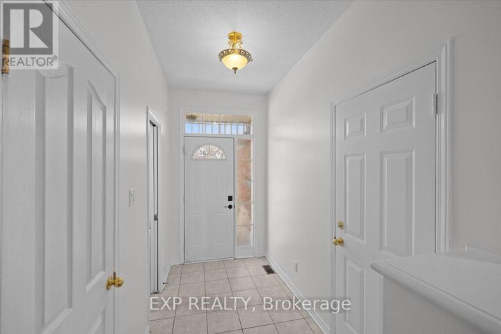 Property Photo:  943 Markwick Crescent  ON K4A 4J1 