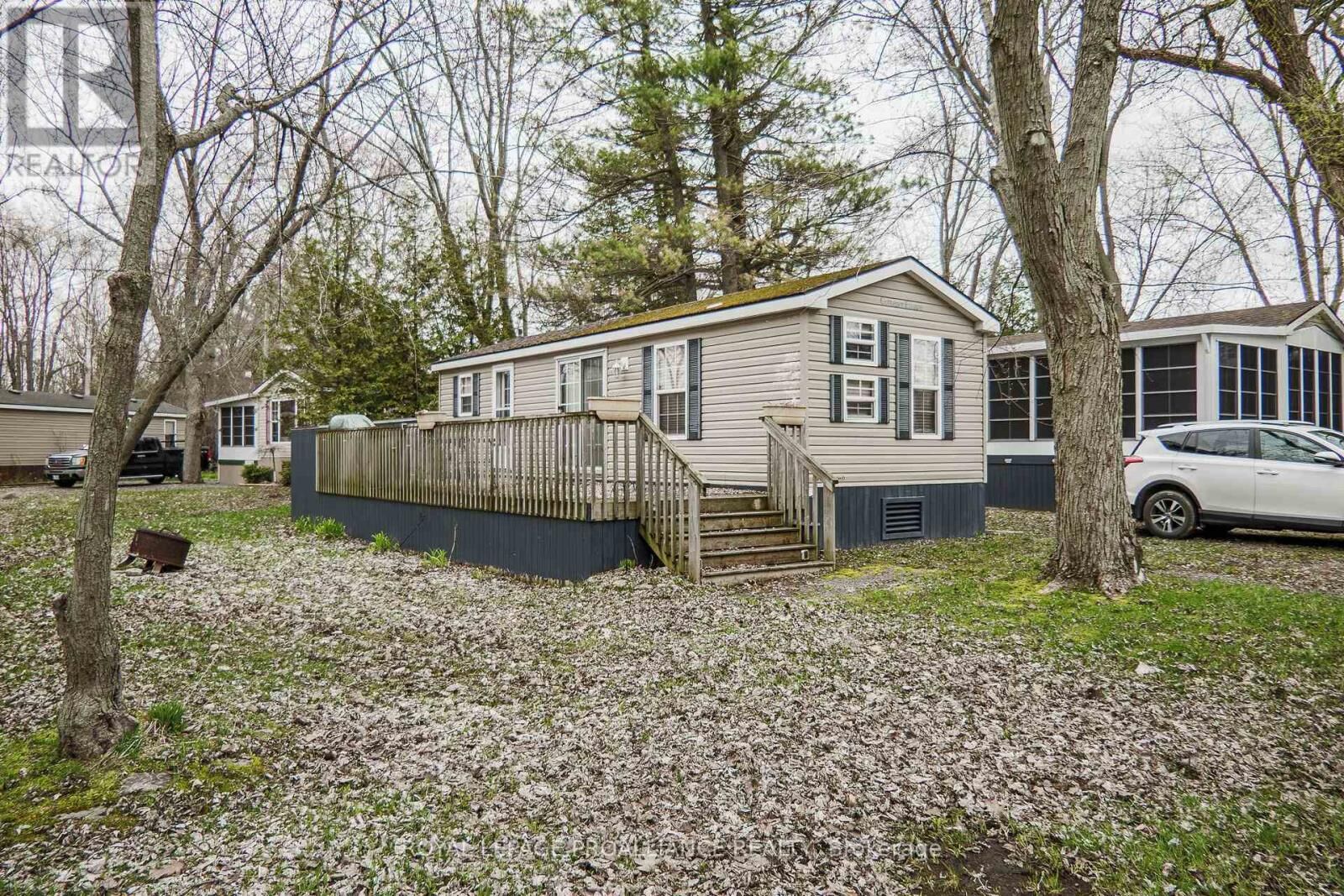 Property Photo:  1 Park Meadow Lane  ON K0K 1P0 