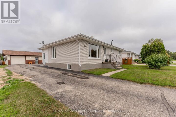 Property Photo:  36 Art Street  ON P0L 2B0 