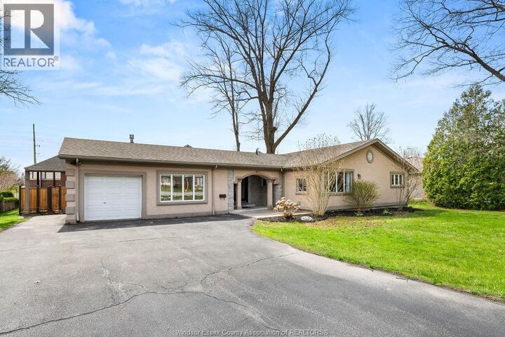 Property Photo:  1350 Laurier  ON N9J 1N3 