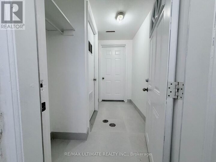 Property Photo:  403 Winona Drive Lower  ON M6C 3T4 