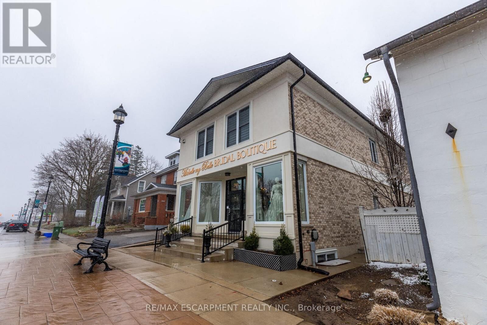 Property Photo:  295 Dundas Street Lower  ON L9H 2P7 