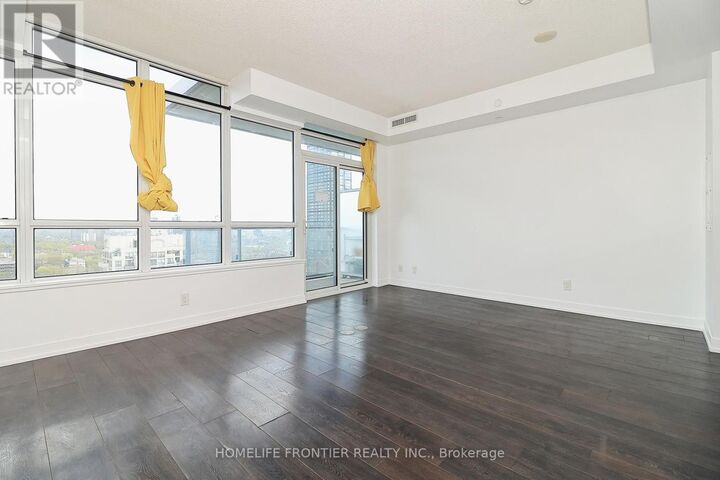 Property Photo:  365 Church Street 2208  ON M5B 1H6 