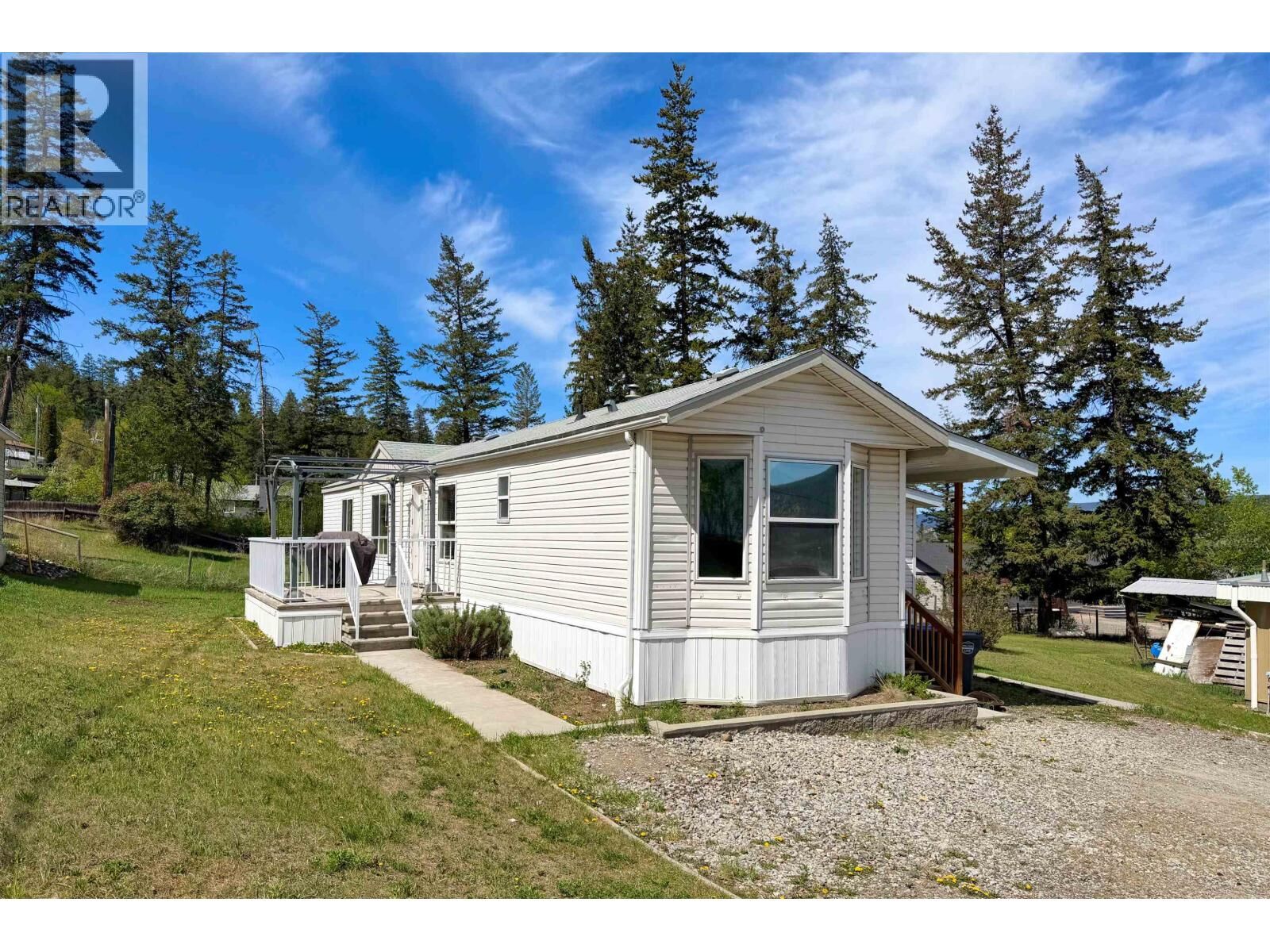 Property Photo:  1613 South Lakeside Drive C  BC V2G 3A8 