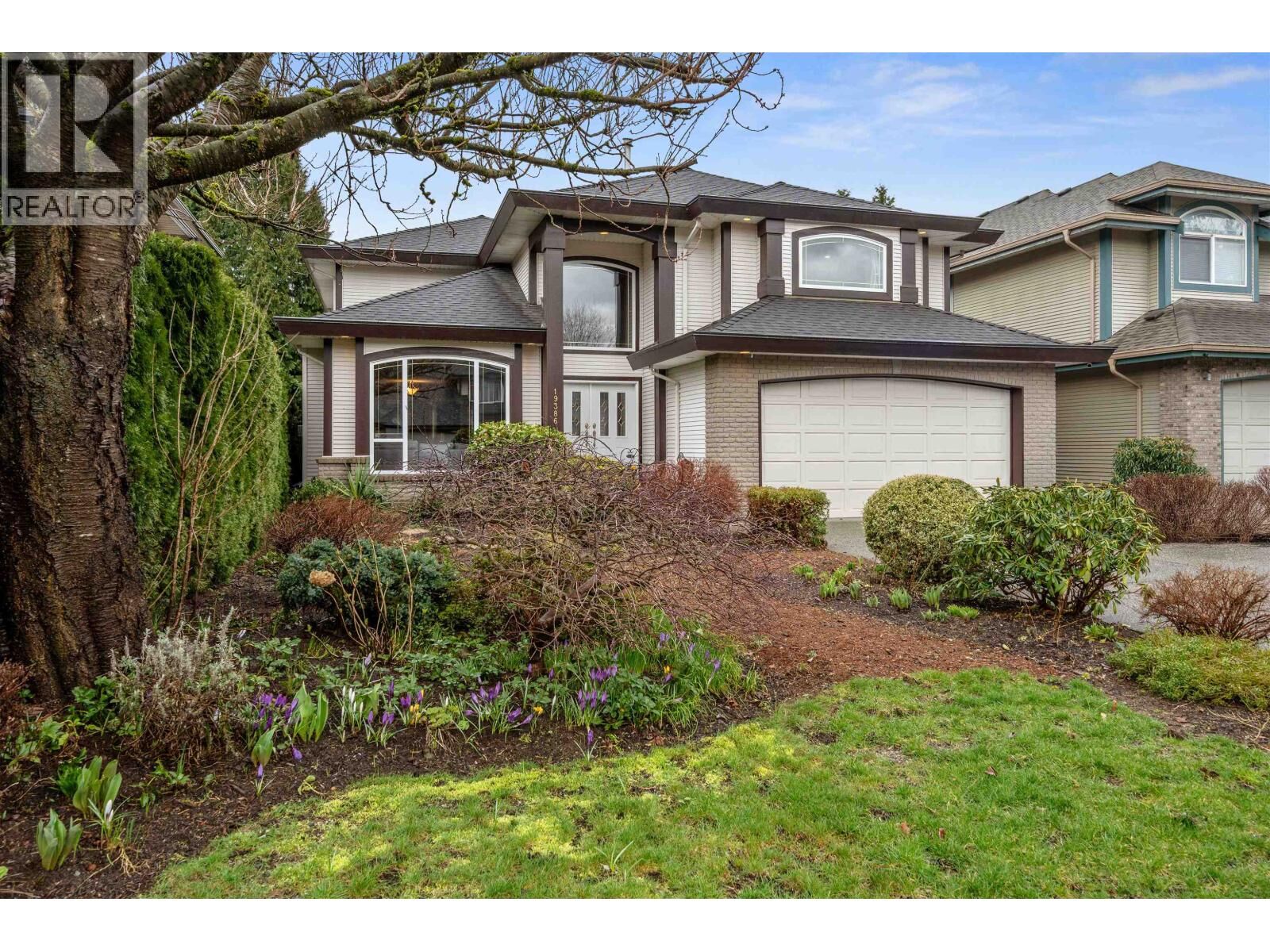 Property Photo:  19386 123 Avenue  BC V3Y 2K3 