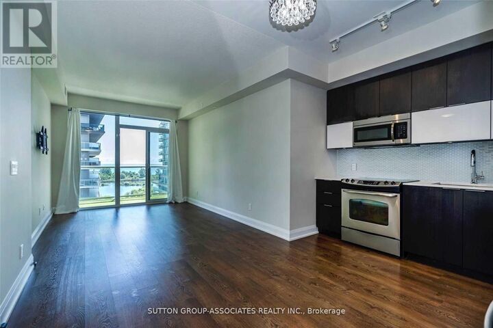 Property Photo:  56 Annie Craig Drive 803  ON M8V 0C5 