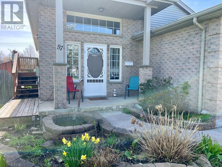 Property Photo:  57 Simms Court  ON N5Z 5E7 