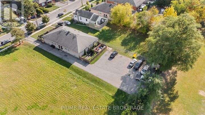 Property Photo:  231 Greenwood Avenue 4  ON N6J 3G5 