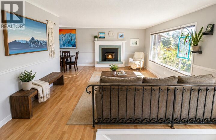 Property Photo:  5010 Lanfear Drive  BC V8G 3H6 