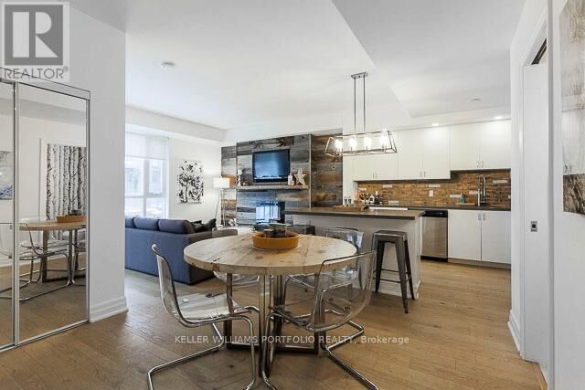 Property Photo:  63 Ruskin Avenue 603  ON M6P 3P7 