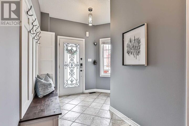 Property Photo:  30 Ozner Crescent  ON L4H 0E2 
