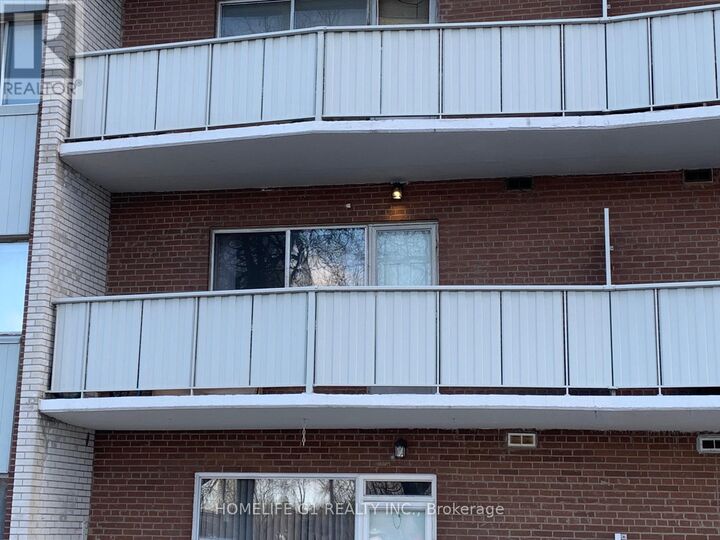 Property Photo:  1660 Bloor Street  ON L4X 1R9 
