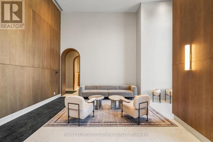 Property Photo:  1185 Dupont Street 622  ON M6H 0G5 