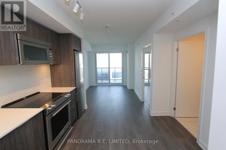 Property Photo:  30 Samuel Wood Way 2207  ON M9B 0C9 