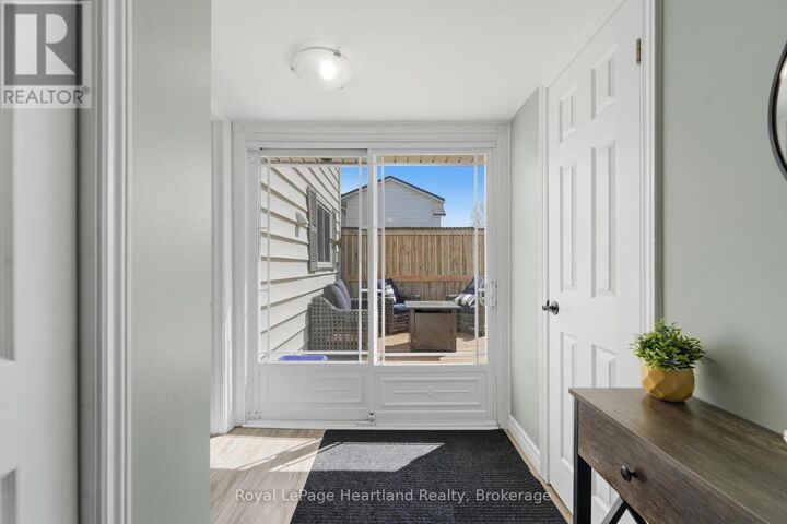 Property Photo:  128 Eldon Street  ON N7A 3R7 