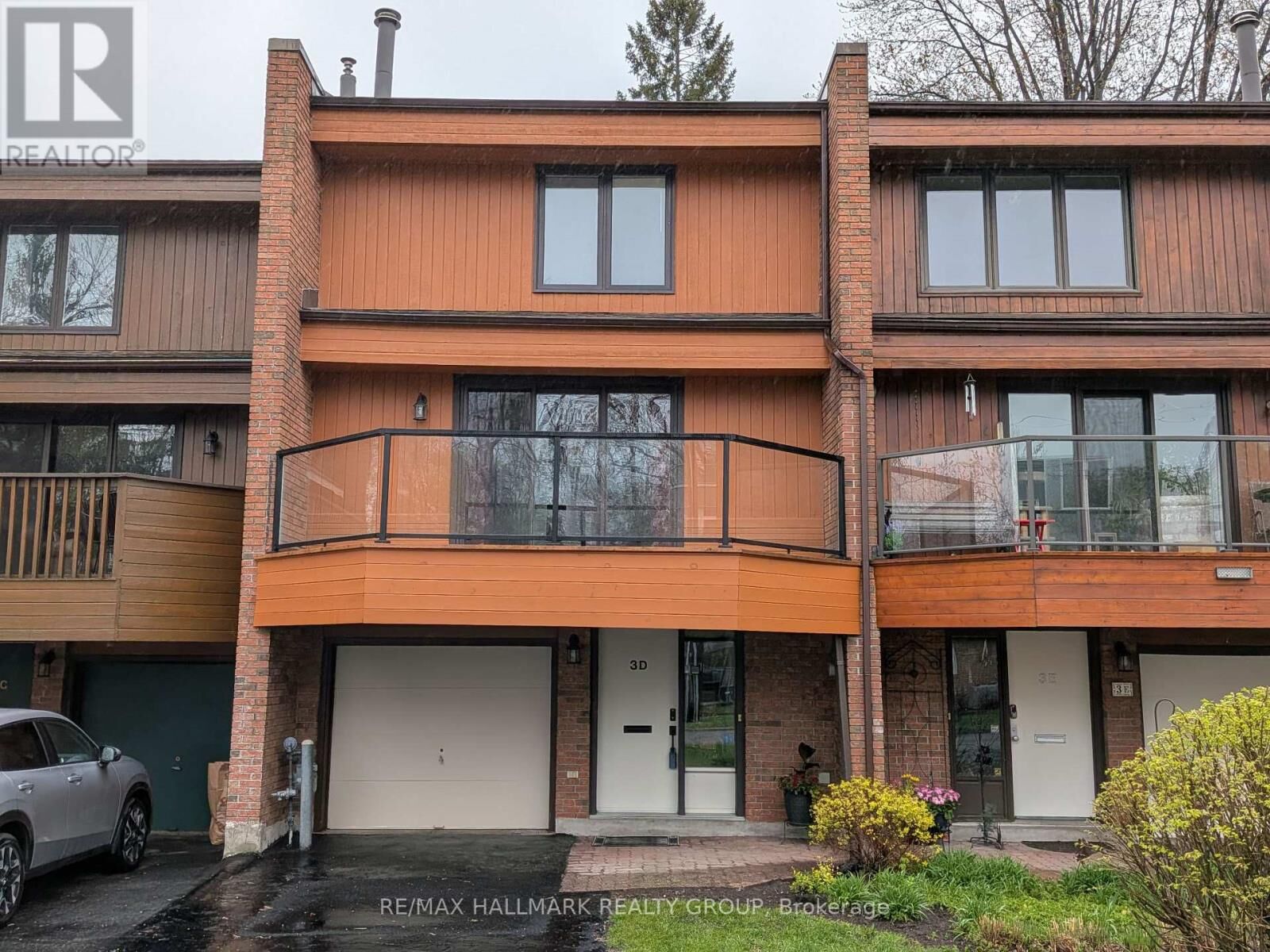 Property Photo:  3 Birchdale Avenue D  ON K2H 5A1 