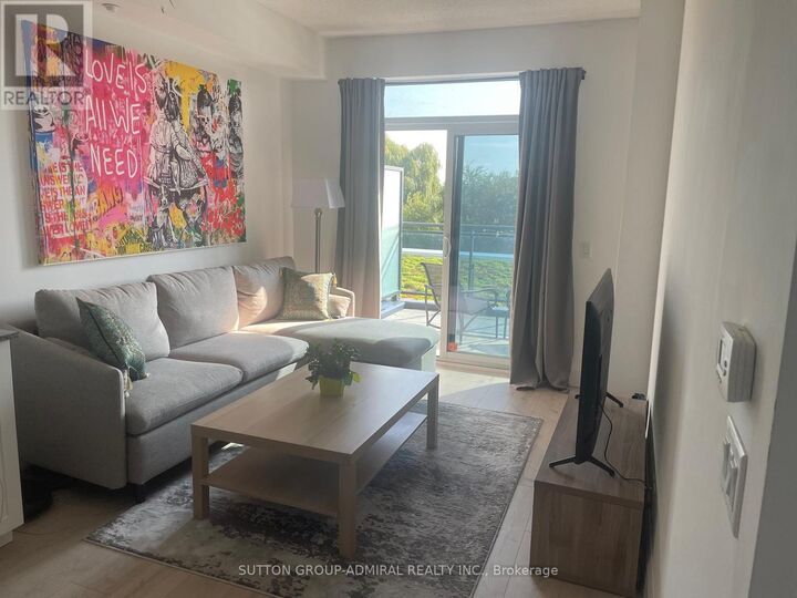 Property Photo:  7900 Bathurst Street 226  ON L4J 0J9 