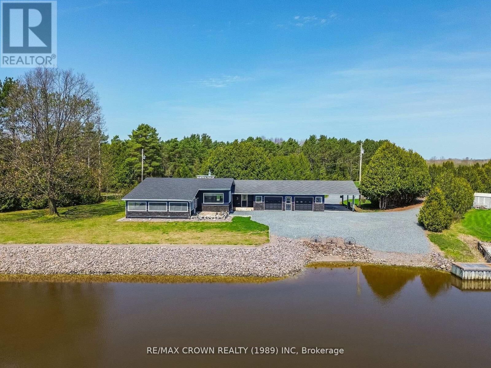 Property Photo:  790 Lalande Road  ON P2B 2V4 