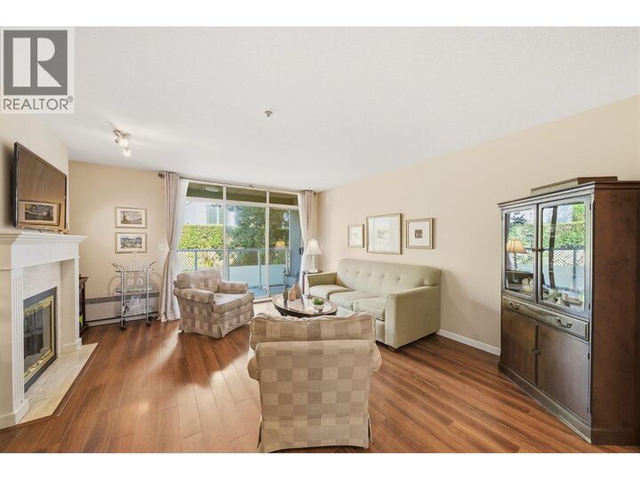 Property Photo:  48 Richmond Street 304  BC V3L 5P4 
