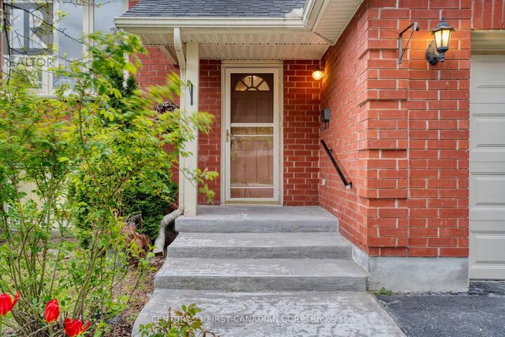 Property Photo:  293 Blue Forest Drive  ON N6G 3J7 