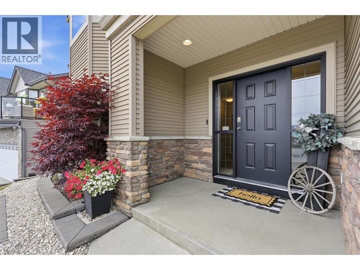 Photo de la propriété:  1870 Norview Place  BC V2B 8L8 