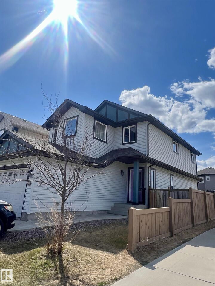 Property Photo:  17432 120 Street NW  AB T5K 0K6 