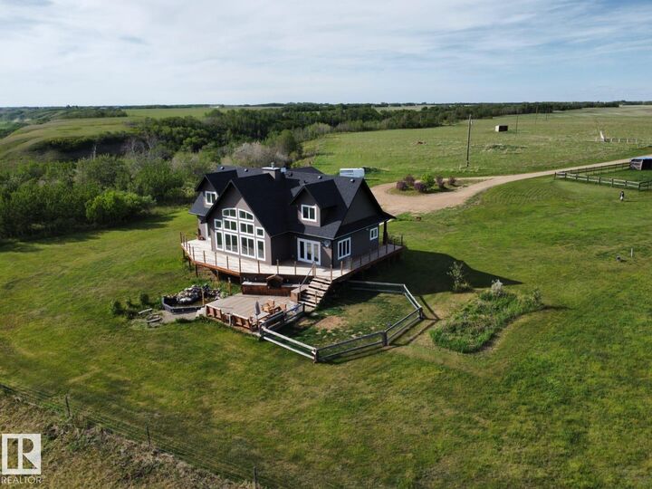 Property Photo: 20213 Township Road 460 AB T4V 2M9