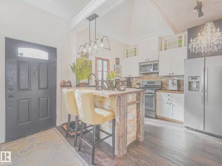 Property Photo:  4907 50 Street  AB T0B 0S0 
