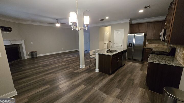 Property Photo:  600 Sprayberry Drive  GA 30281 