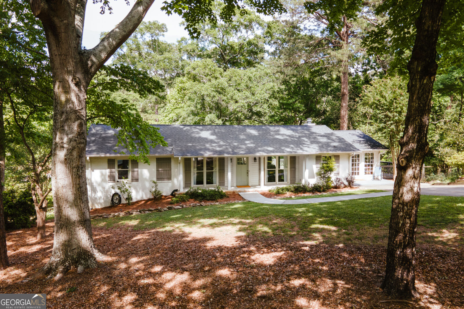 Property Photo: 170 Timberlane Drive GA 30606