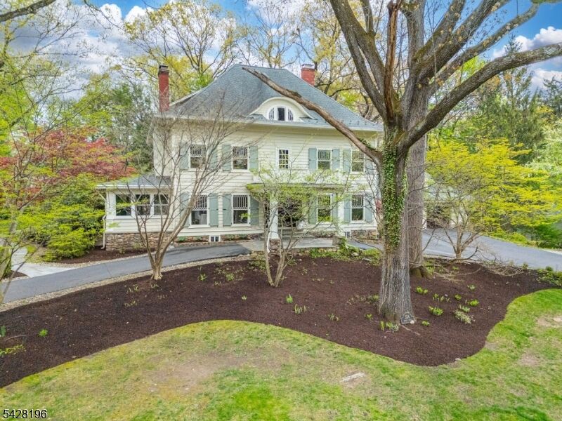 Property Photo:  324 Morris Ave  NJ 07046 