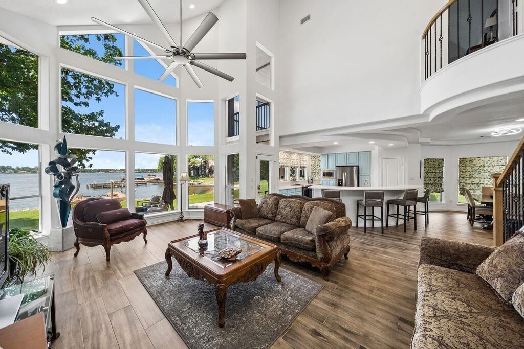 Property Photo: 1607 Schooner Point TX 77318