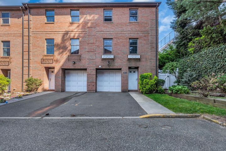 Property Photo:  3661 Meadow Lane 3661  NJ 07047 