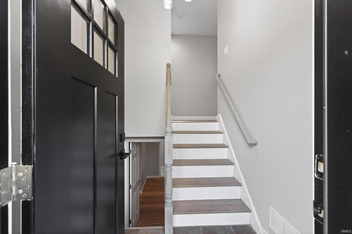 Property Photo:  501 S Turtleback Creek Road  IN 47429-2022 