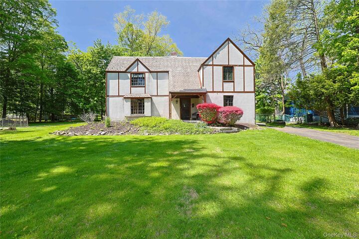 Property Photo: 404 Downing Way NY 12550