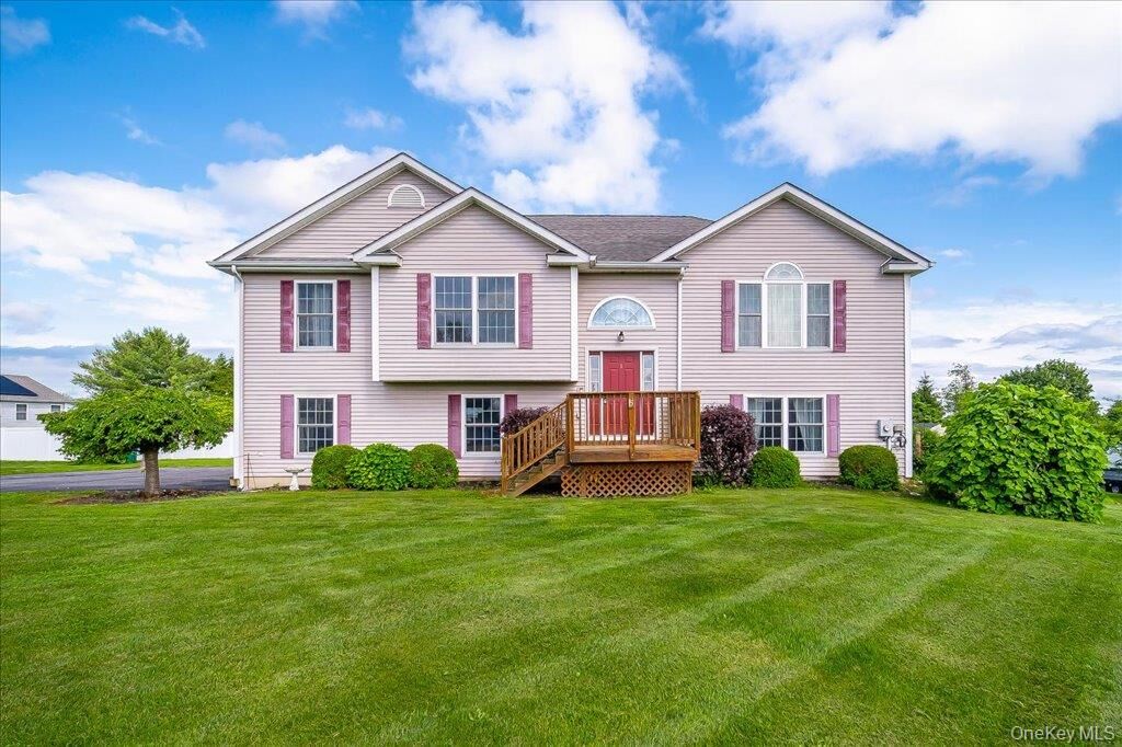 Property Photo:  5 Sunrise Drive  NY 12547 