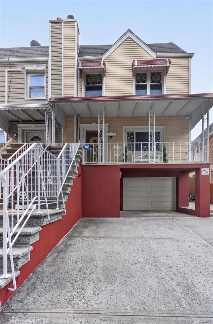 Property Photo: 3215 Bruckner Boulevard NY 10461