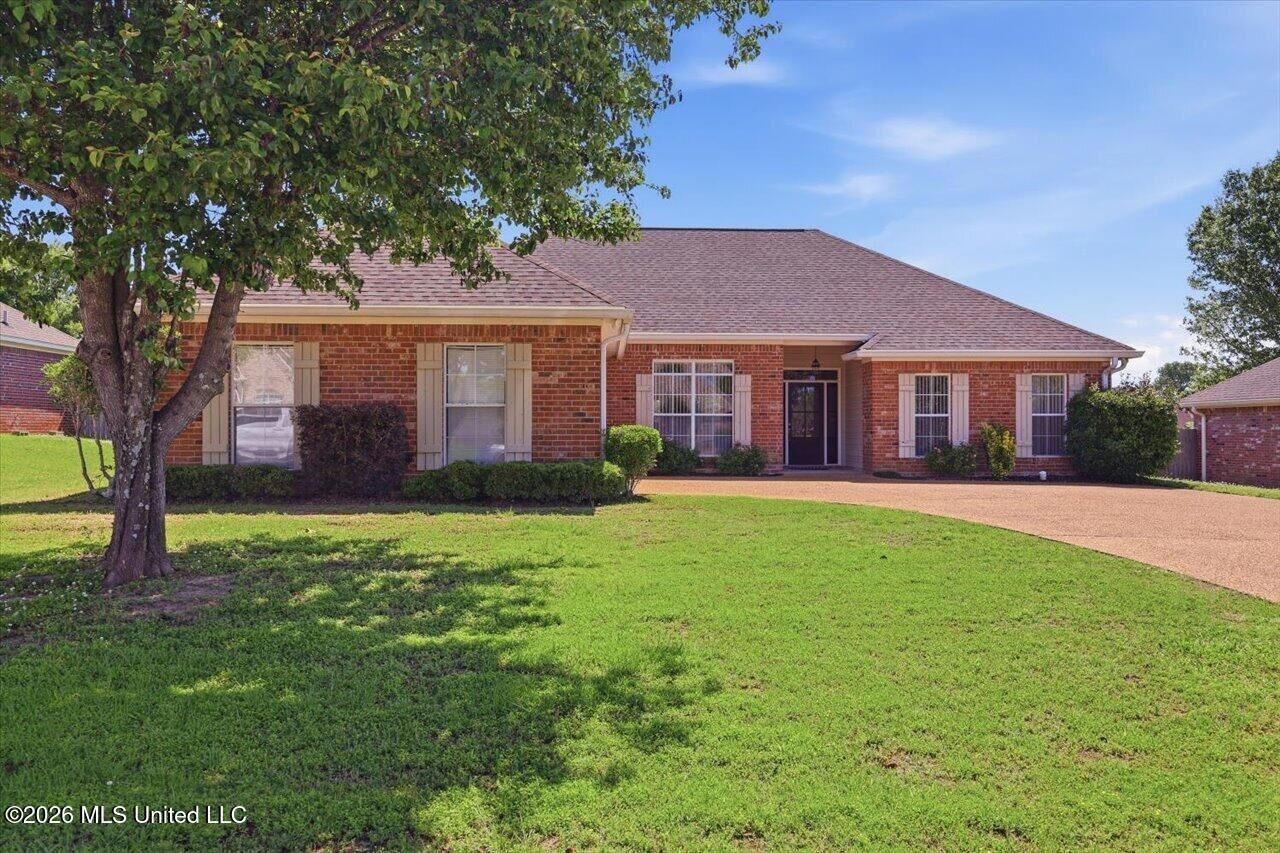 Property Photo:  210 Crescent Ridge Drive  MS 39110 