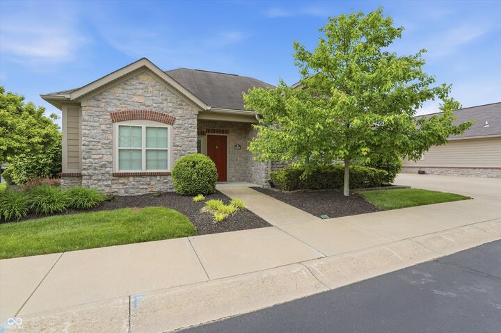 Property Photo:  13905 Rue Royale Lane 48  IN 46055 