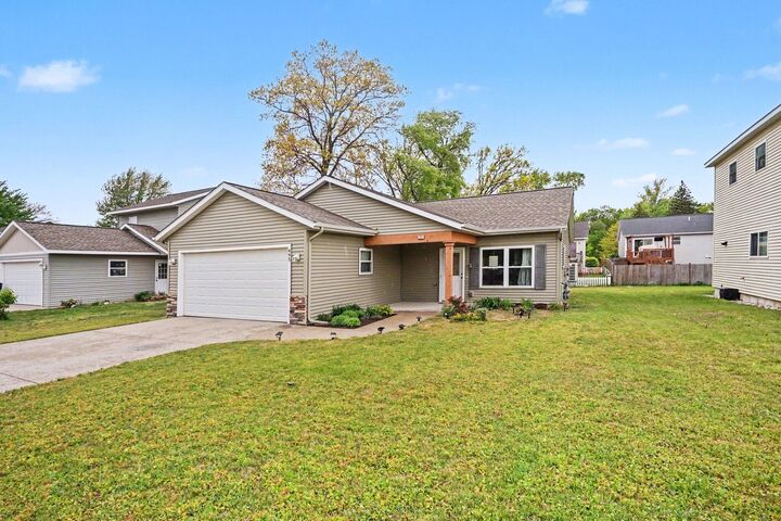 Property Photo:  495 W 24th Street  MI 49423 