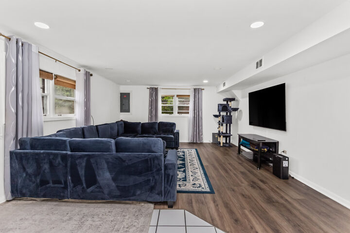 Property Photo:  7638 Maple Street  IL 60053 