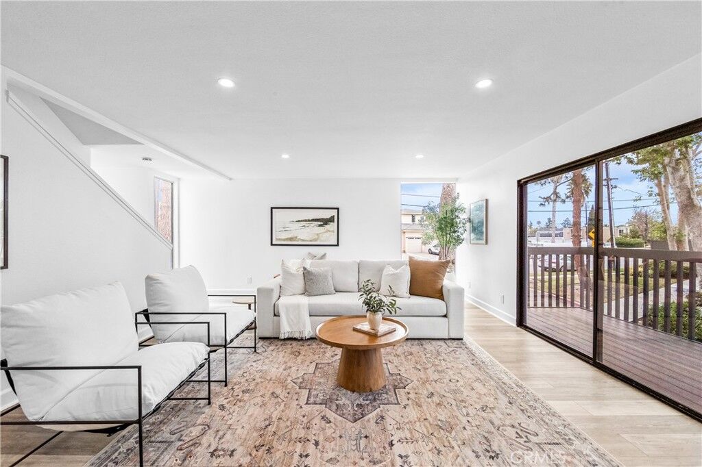 Property Photo:  1200 Las Arenas  CA 92627 